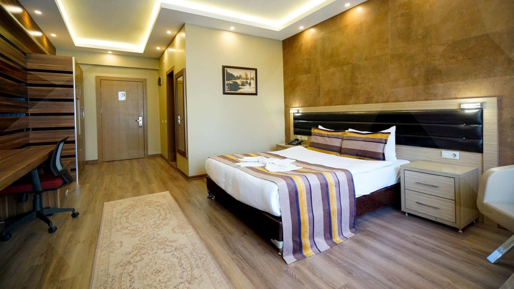 Es Albatros Hotel Eskisehir Exterior foto